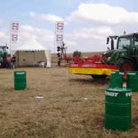 FELLA machine show